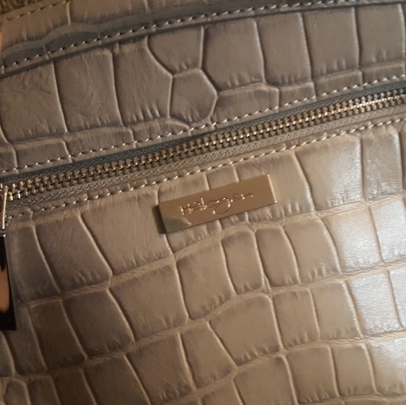 Halogen crossbody bag - Picture 2 of 5